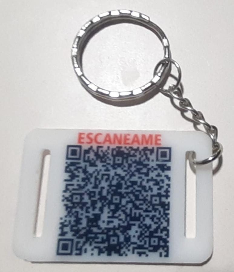 LLAVERO QR