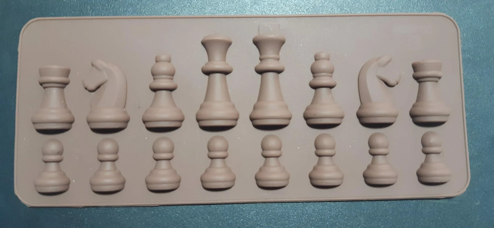 MOLDE DE AJEDREZ PARA FONDANT