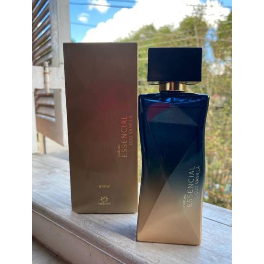 ESSENCIAL OUD VAINILLA FEMENINO   50 ML.